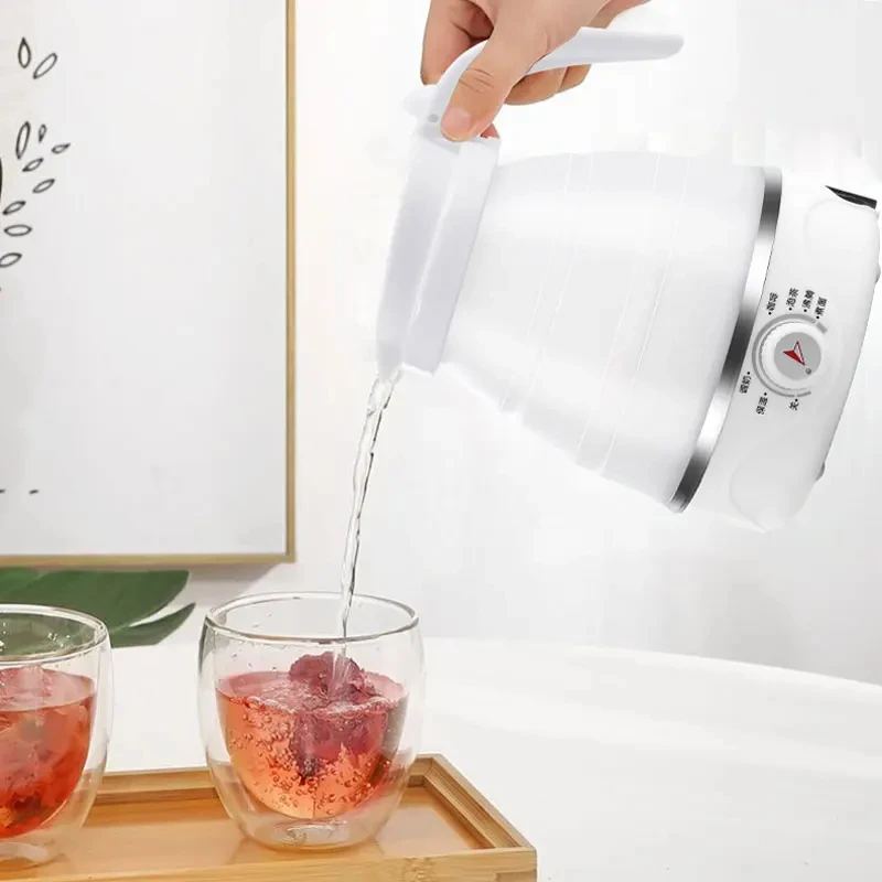 0,6 l mini skladacia kanvica, prenosné malé instantné rezance, hrniec na cestu domov stlačený kvetináč vriacej vody, nepriestrelný