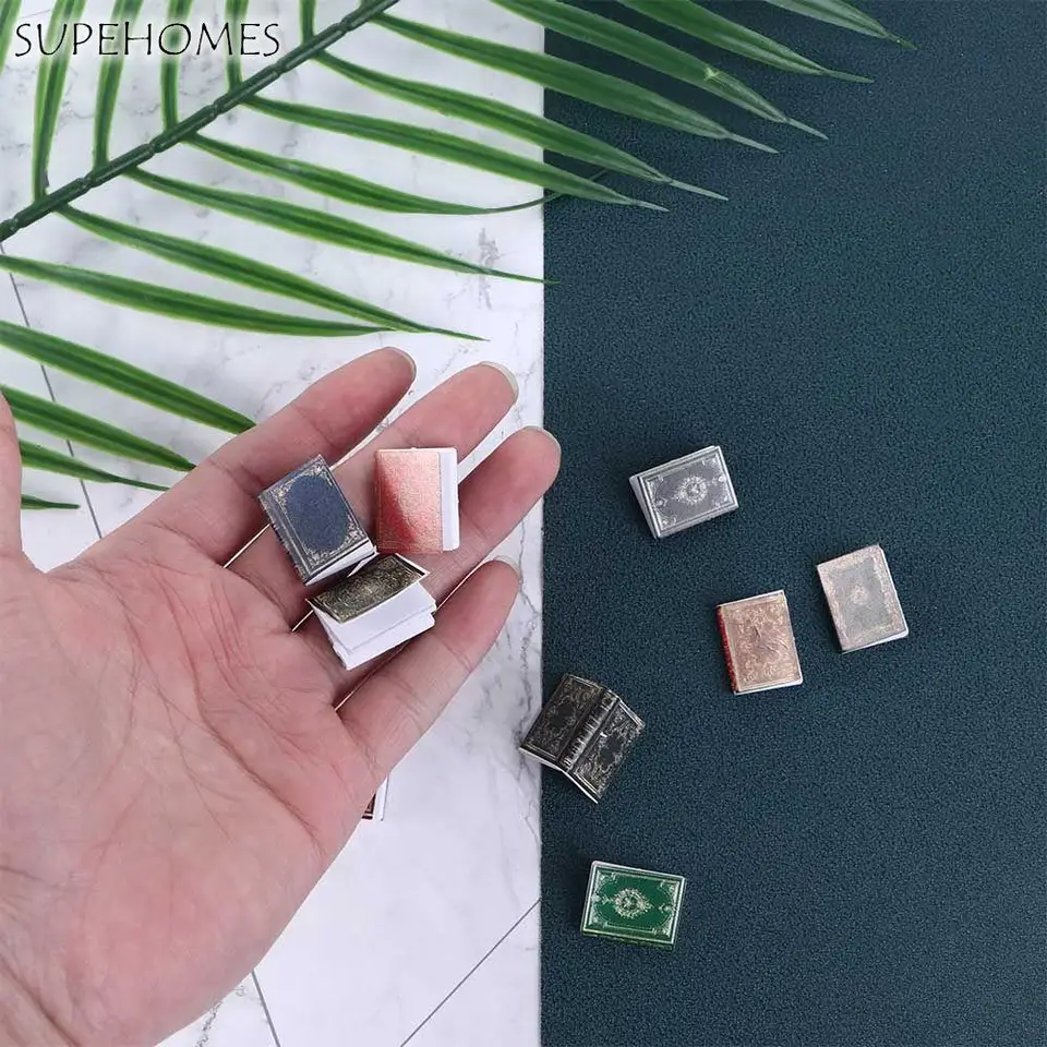 1: 12Scale Miniature Flip Book Miniature Doll House Európske klasické knihy Play House vreckový nábytok Decorácie Shooting profesionálov