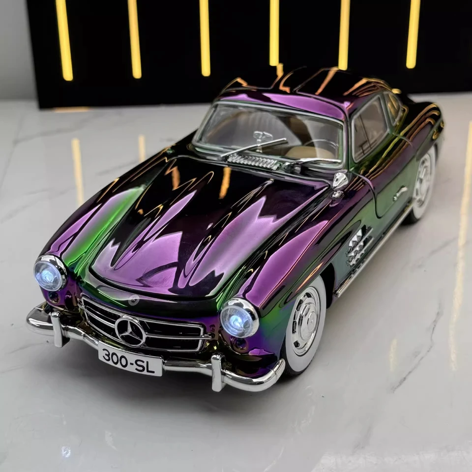 1:24 Mercedes-Benz 300SL Klasické auto Elektroplatívne verzia zliatiny zliatiny Diecast Metal Model Trendy Displej Ornament Kids Hračky C403