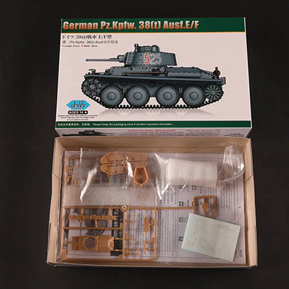 1/72 Hobbyboss 82956 Nemecký PZKPFW 38 (T) AUSF.E/F Tank Statické zobrazovacie nádrže Plastové modelové súpravy Model Hray TH23592