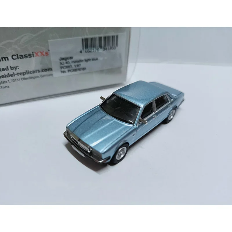 1:87 Stupnica Jaguar XJ40 Plastové vozidlá Zbierka Ozdobia