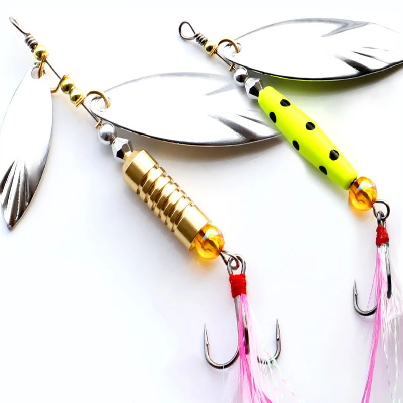 1 kovové kovové rotujúce flitre Spoon Lure Lure 7G/10G Spinner Fishing Tvrdé návnady s perie výškový háčik na rybolovné doplnky