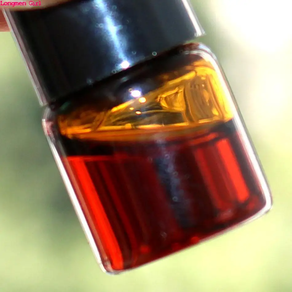 1 ml/fľaša autentická prírodná Kambodža Oud čistý éterický olej reliéfu čistenie meditácie meditácie Domáca vôňa