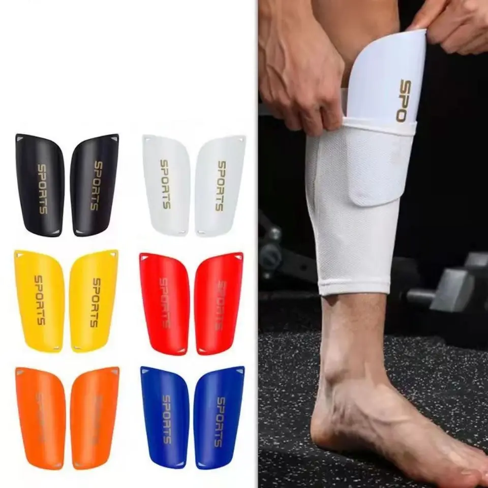 1 pár futbalových holení držiak na futbalové holene na futbalové holene kryt chránič nôh na nohy strážca shin podložky Kids chlapci Men športové oblečenie doplnky
