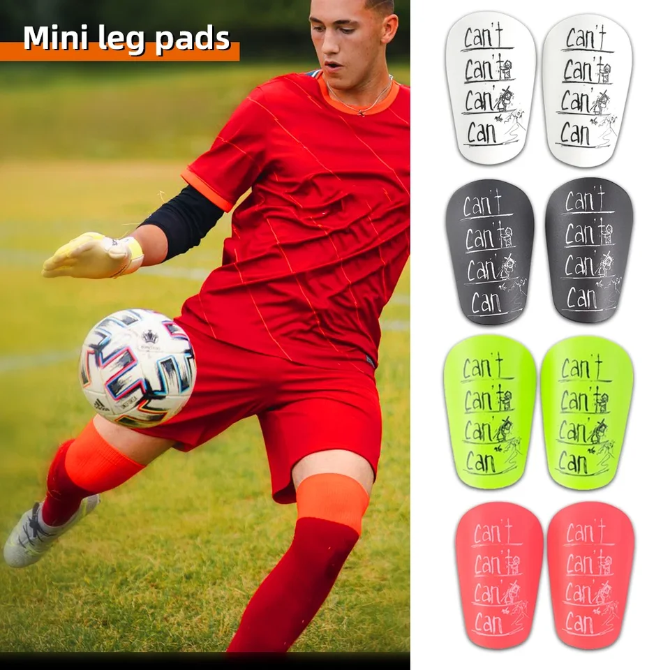 1 pár Mini Football Shin Pads odolná voči opotrebovaniu nárazom nohy Ochranta Lightweight Prenosná futbalová školiaca stopka