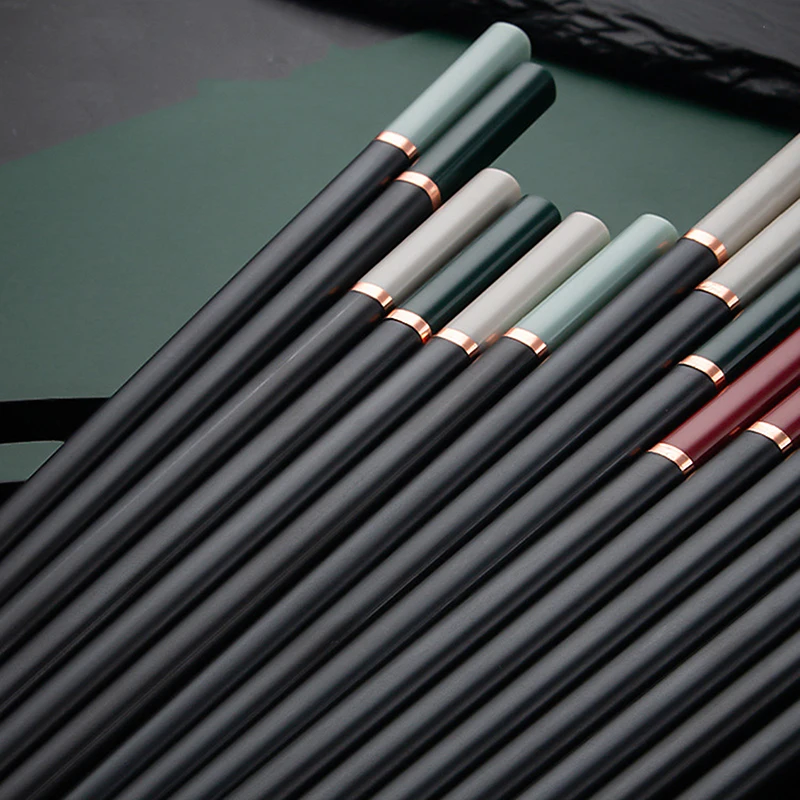 1 páry Čínske paličky na potraviny Sushi Sushi Todarky Opätovné použiteľné nepoužiteľné umývačky riadu Bambus Tvar potravín Food Treats Cupsticks