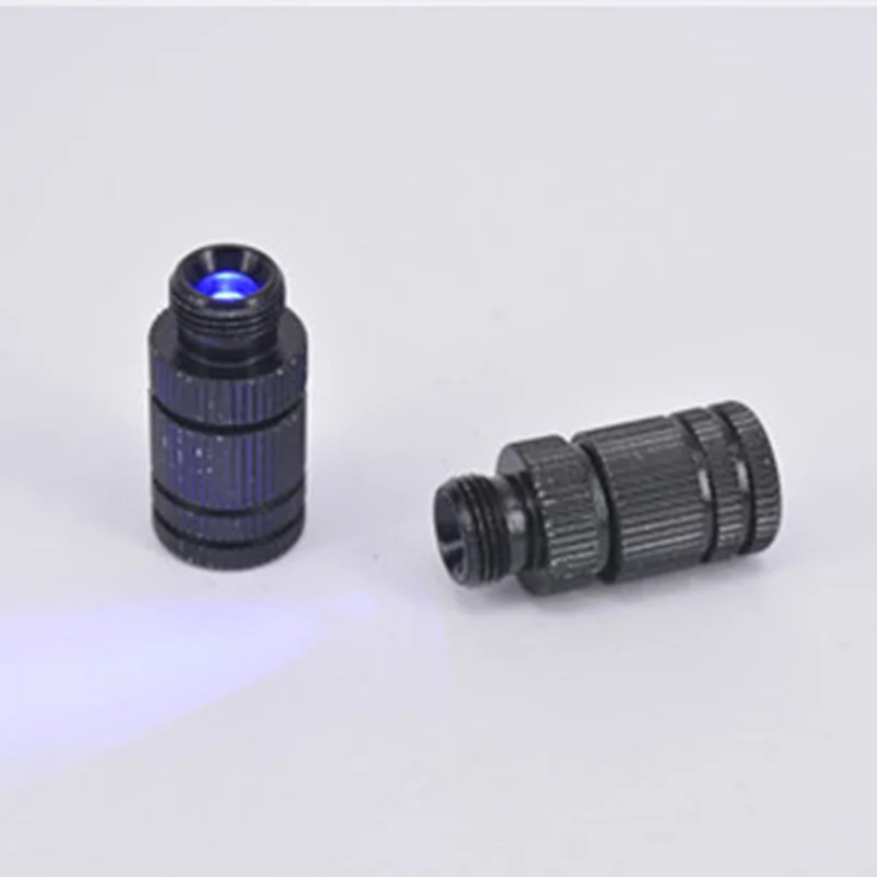 1 ~ 5ks LED LED dióda päťp-pinové svetlo svetlo prenosné prenosné mini čierne lukostrelecké gombíky BATTER BATTERSKÉ SVETLÁ Žiarivá šípka na lov