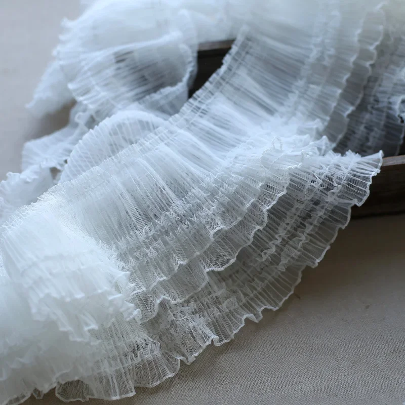 10 cm široký moderný výšivkový kvetinový tyl tyl čipkovaný TRES TRES SUBBON DIY Šitové ruflie na ruku