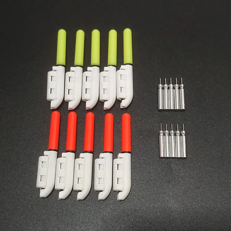 10 ks/šarža elektronická svetelná tyčinka s batériou CR322 CR425 CLIP na rybársku tyč TOP Vodotesná žiariaca rybárska náčinie J546