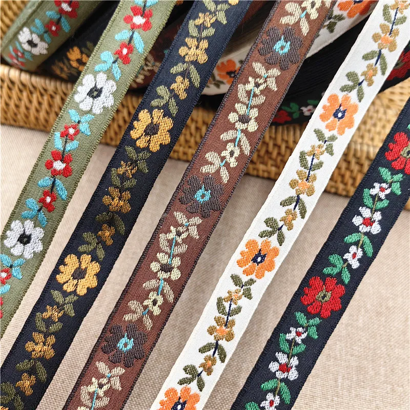 10 yardov alebo 50 yardov 2 cm retro módne kvety Jacquard vyšívané orezanie pásky