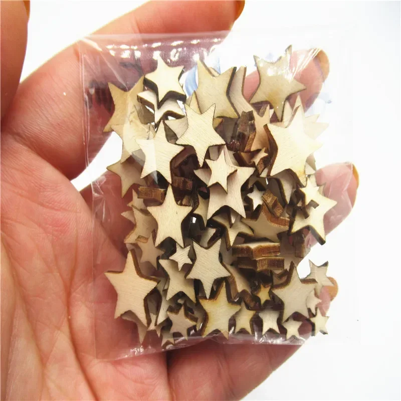 100-500 Mini drevené plátky plátky zmiešanej veľkosti Drevená hviezda Blank Wooden Crafts Piece Vianočná svadba pre domácich majstrov remeselníkov
