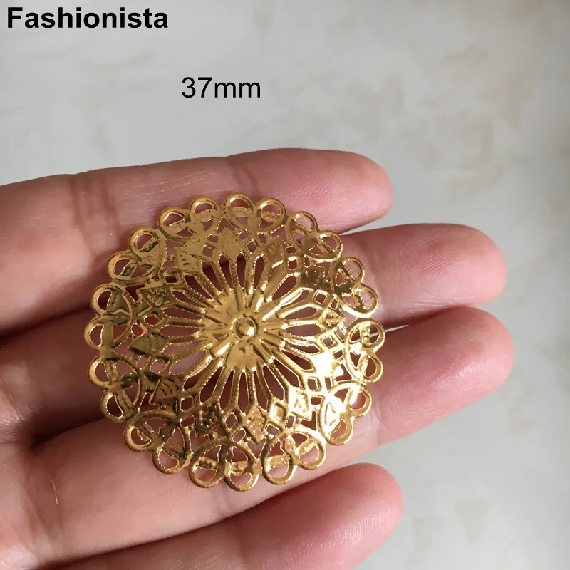 100 ks -legrge okrúhle filigree misky tvaru ornament 37 mm zlaté kovové duté kvety srdce obklopené kovové kvety - 5