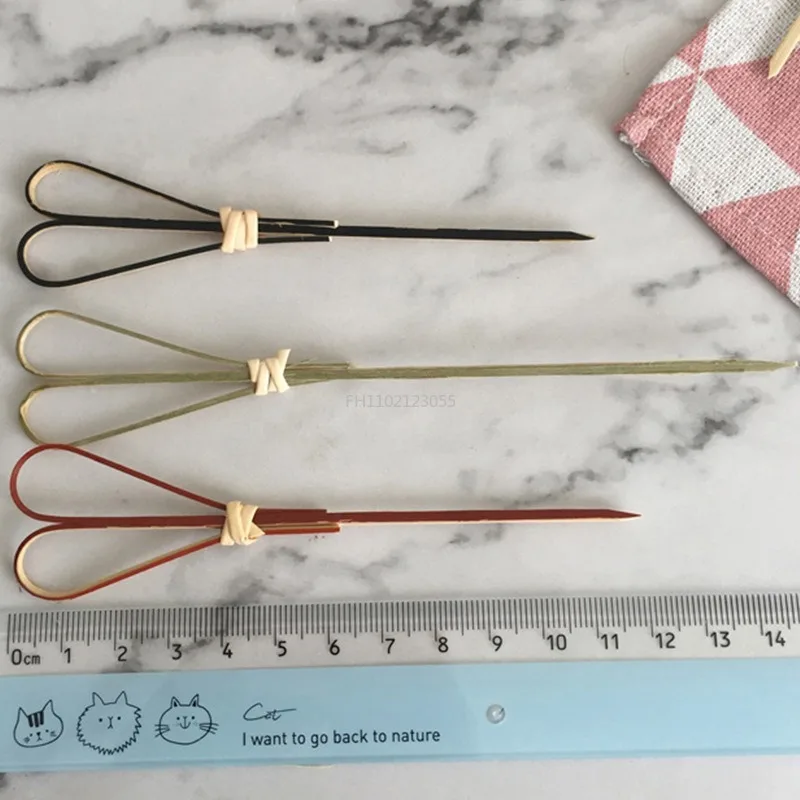 100ks na jednorazové bambusové vidličky Party Bufet Fruit Sticks 12 cm Pohodlné dezerty kokteilové dekorácie Dodávky svadobných večierkov