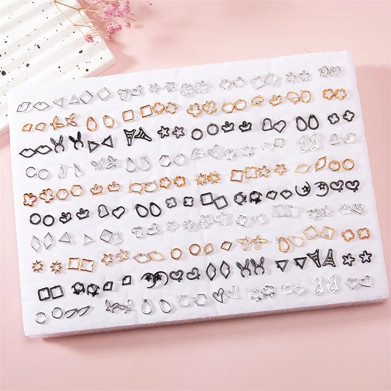 100pair/set žien plastové malé náušnice s malými gombíkmi Sada Dámskym hviezdou Animal Moon Crown Geometric náušnice sada šperkov Darčeky