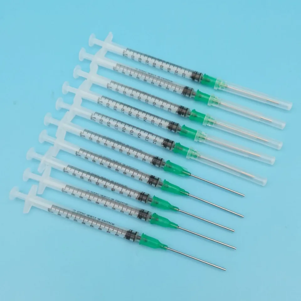 10ks 1 ml striekačky s tupou ihlou 18ga 1,5 '' a plastovou ihlou so zodpovedajúcim uzáverom pre miešanie tekutých lepidiel