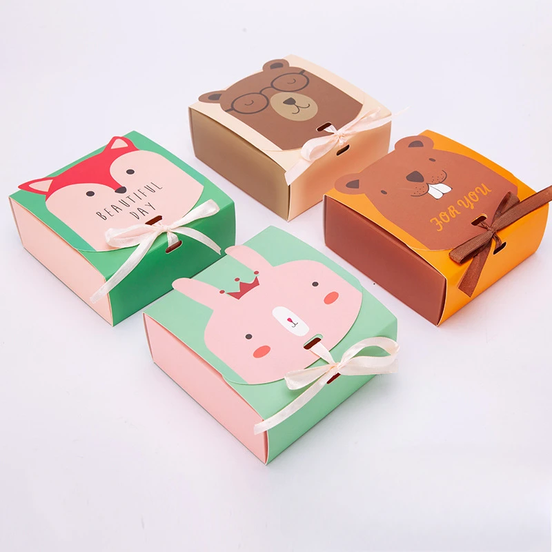 10ks Cartoon Darčekové obaly Detské narodeniny Souvenír Balenie box Bow kravata Kraft Paper Frenulum Veľké/malé balenie boxov