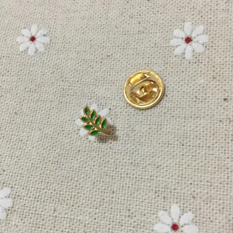 10ks freemason klopa Pin Pin Akasha Leaf Darček pre kolegov zelených smaltovaných kolíkov odznak brošní akália Sprig Masonic Regalia Metal Craft