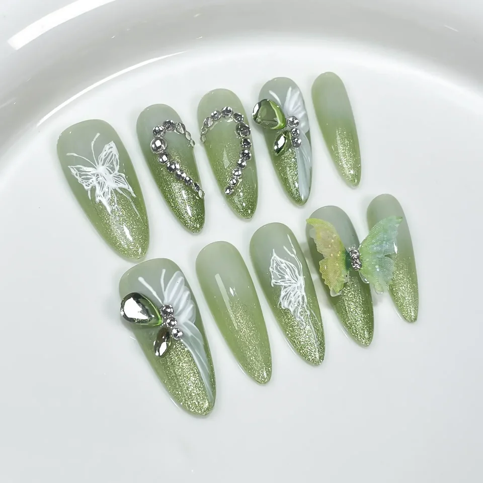 10ks Gradient Zelený dlhý mandľový lis na nechty reliéf Butterfly Art Falošné nechty s láskou Diamond Full Cover