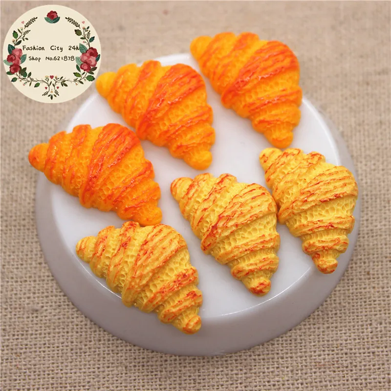 10ks kawaii živici Flatback Cabochon Miniature Simulation Food Bread Croissant DIY Craft Decoration, 16*26 mm