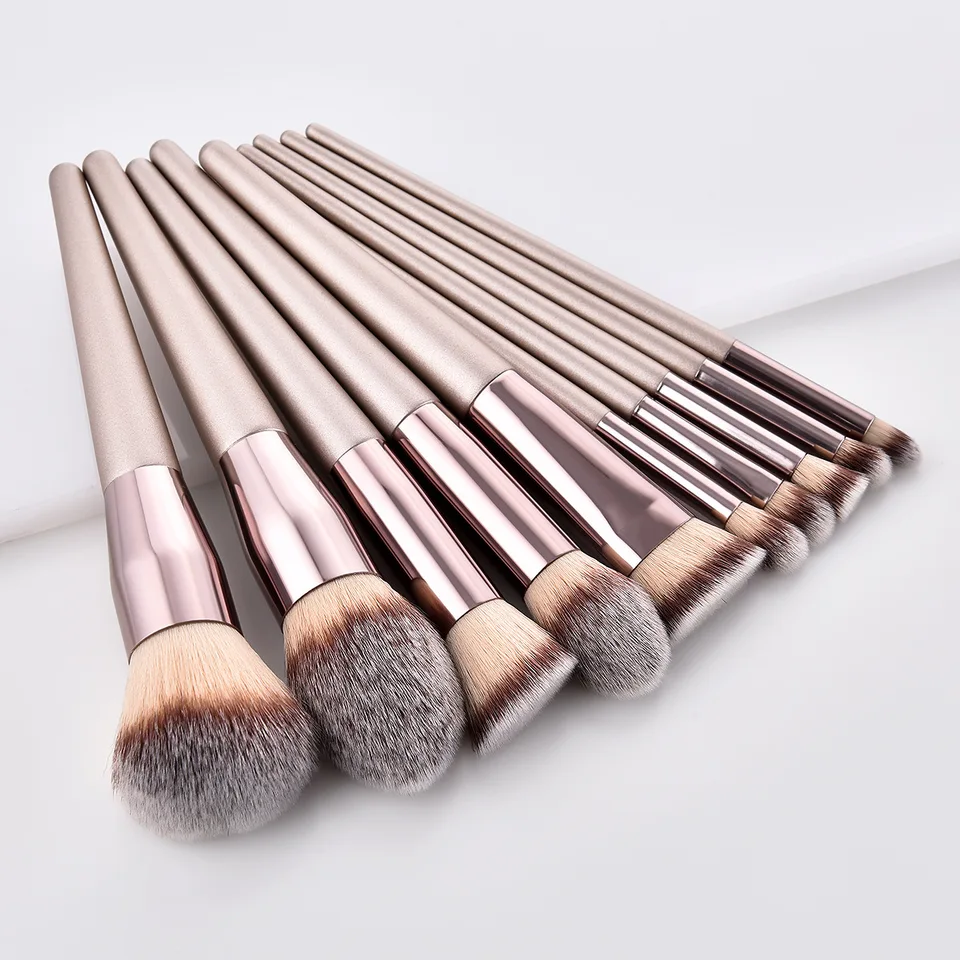 10ks šampanské make -up kefy súpravy pre kozmetický základný prášok Blush Eyeshadow Kabuki Miest