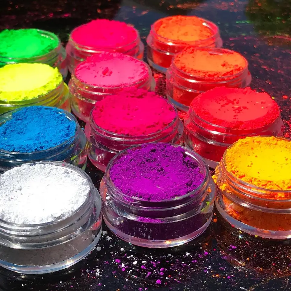 12 Jar Ultrathin Bright Matte Pigment Prášky Neon Eyeshadow Stack Pigment Set sada kozmetického neónového pigmentu stohovateľná dúha FD22