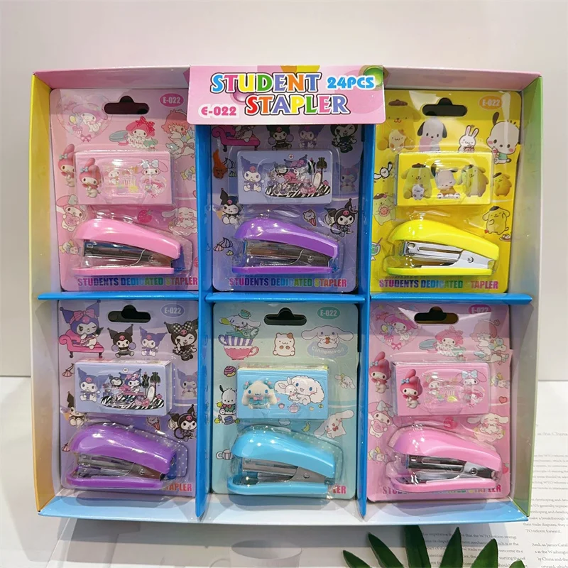 12 ks/veľa Sanrio Melody Kuromi Cinnamoroll zošívacie zariadenie so zošívačkou č. 10