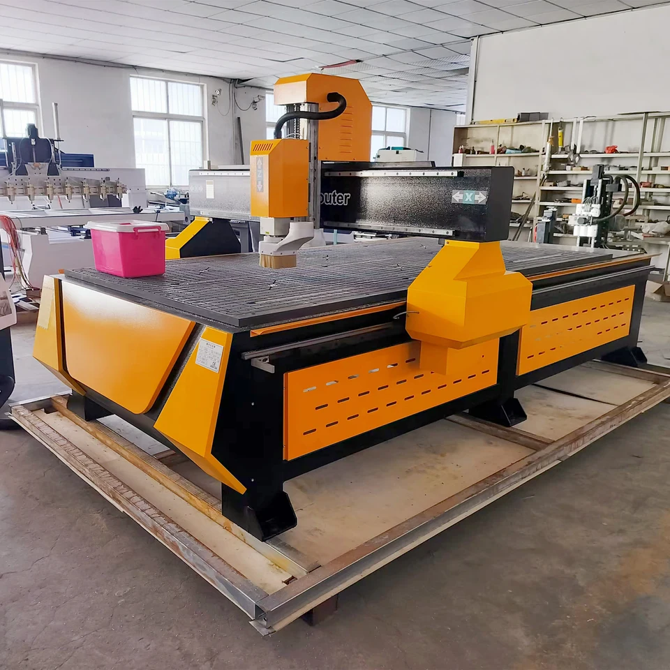 130*250 cm CNC Router Woodworking Stroj 4*8ft CNC Wood Router Castruing pre MDF rezanie dreveného nábytku Dvere.