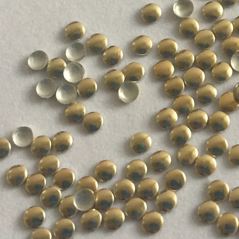 1440ks/šarža 10gr Nový 2*2 mm zlatý okrúhly kovový kovový cvočky železo na hotfix kamienky prenos tepla pre tričko, odevné použitie