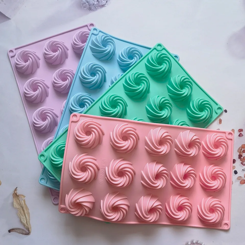 15 dier špirálového tvaru Silikónový koláč MOUSSE Čokoládový dezert Jelly formy šišky na pečenie Nástroje na pečenie