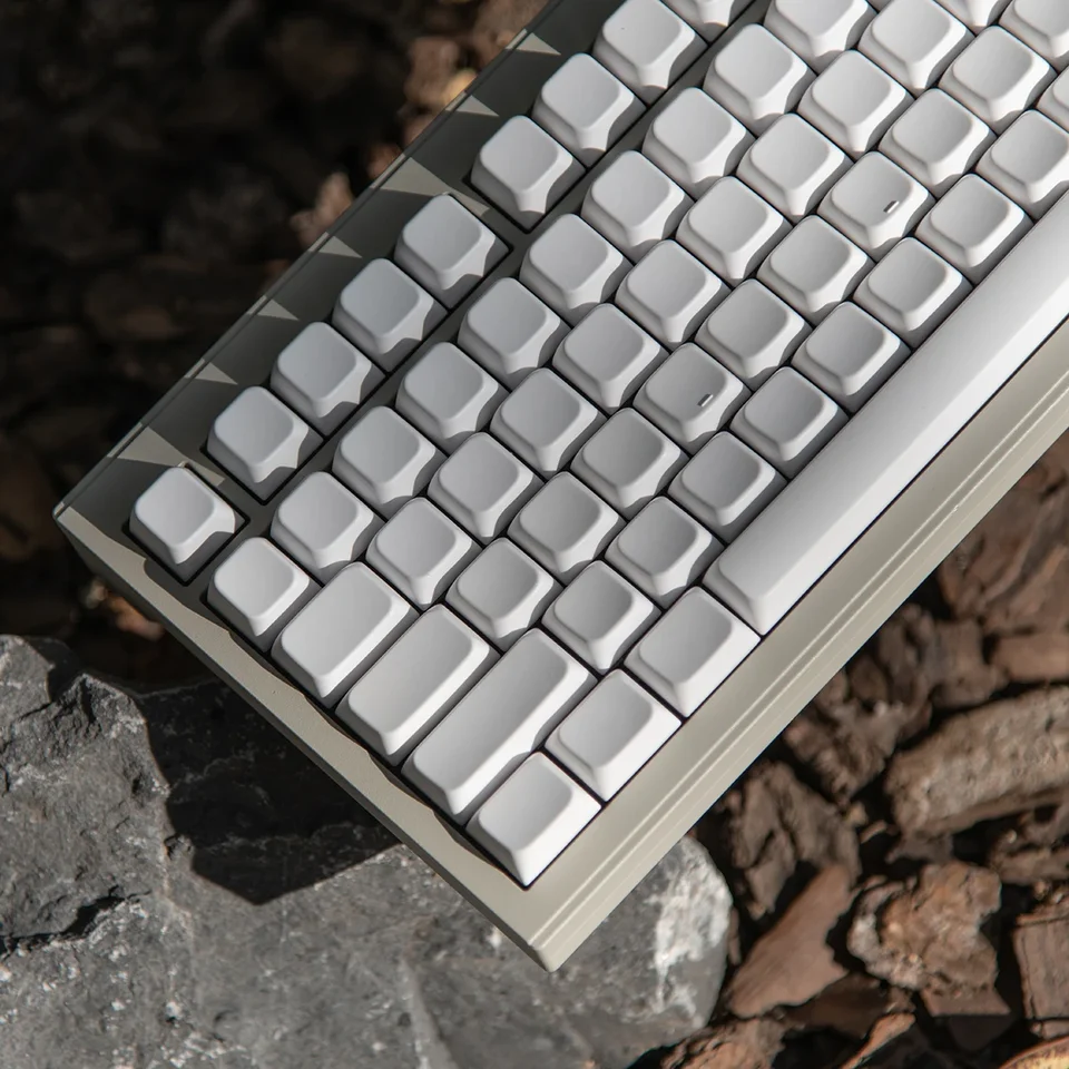 152-Key Ungraved Keycaps Simple White Kompletná sada klávesových klávesov PBT Cherry /MDA /SOA Vysoko čisto biele kľúče