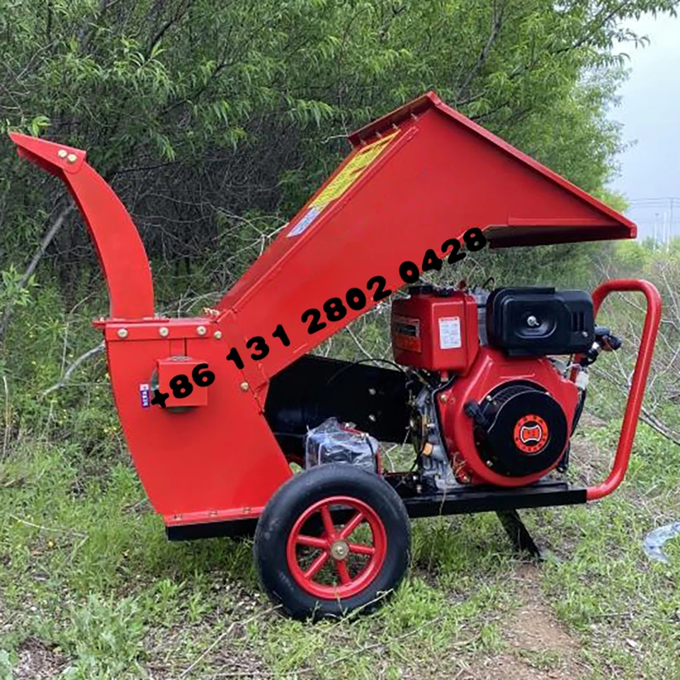 15HP nafta benzínového sadu listov drevené štiepkovače Drevené štiepky na vetvu 10 cm až 15 cm