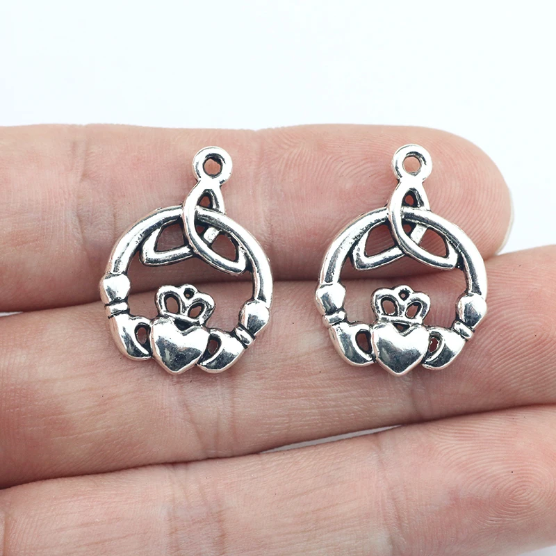 15ks 17*23 mm starožitné strieborné dutiny Love Rings Charms