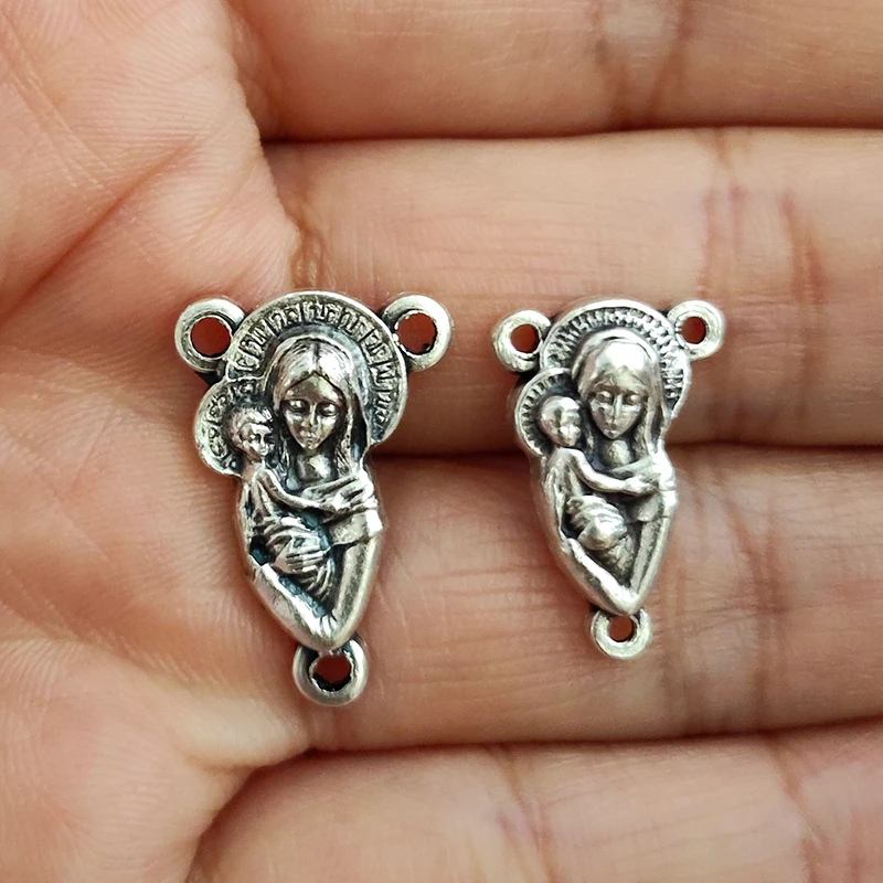 16/18 mm Panna Mária Jesus Sacred Heart Tri jamky konektor Odbožné ružené diely Medail