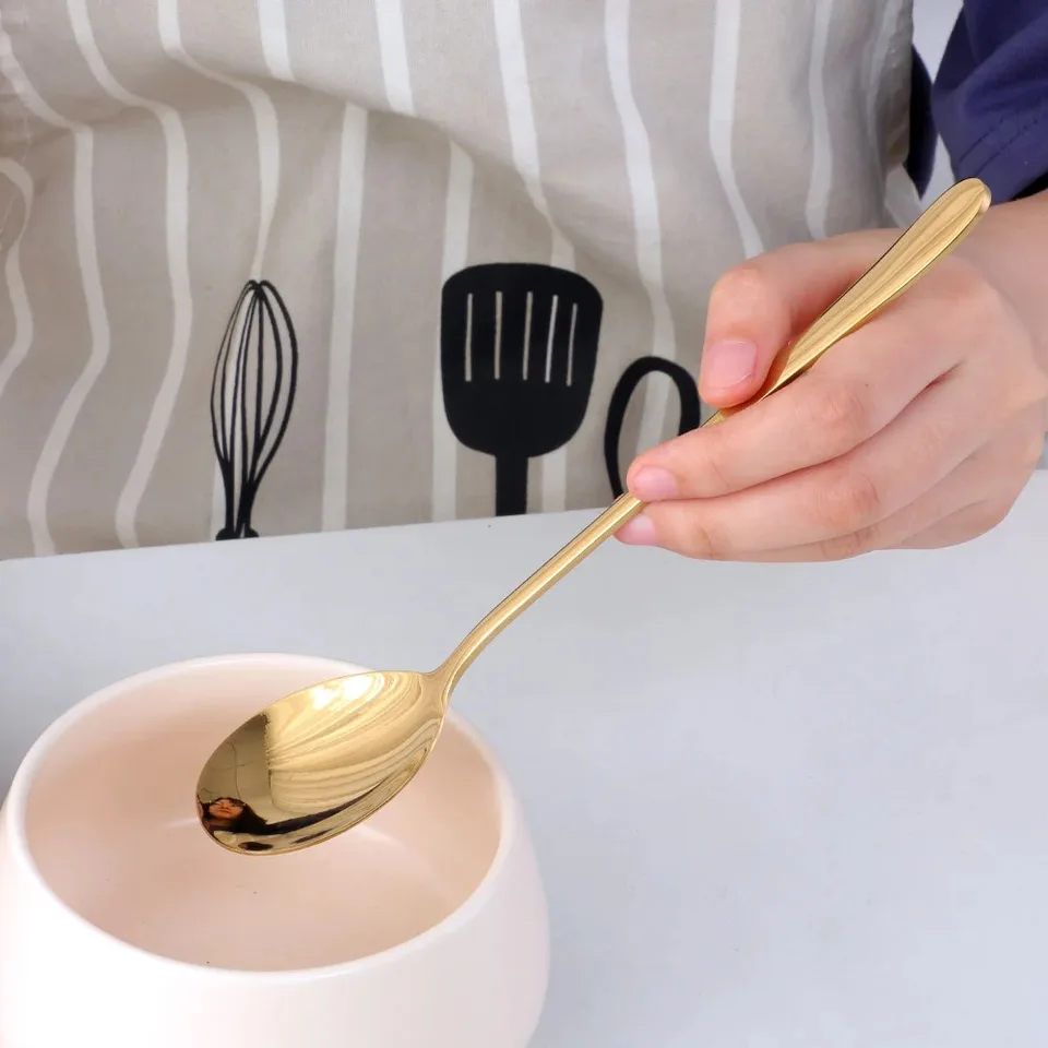 18/0 Nerezová oceľový riad set Zlatá dlhá rukoväť nekĺzajúca kotlety kovové koreanské hodinky set dezert Spoons