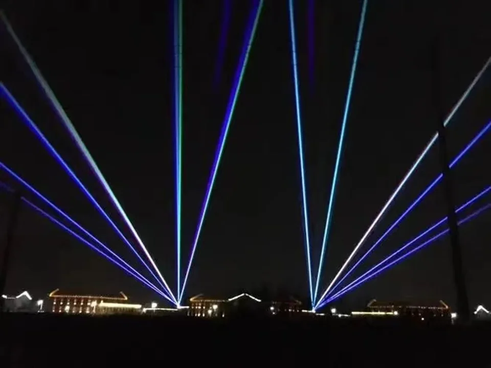 1ks/dekorácia šarže Projektor 60W Pohybujúca hlava vodotesné laserové svetlo HOT HOT 50W RGB Animation Laser Light HT pre DJ Disco par