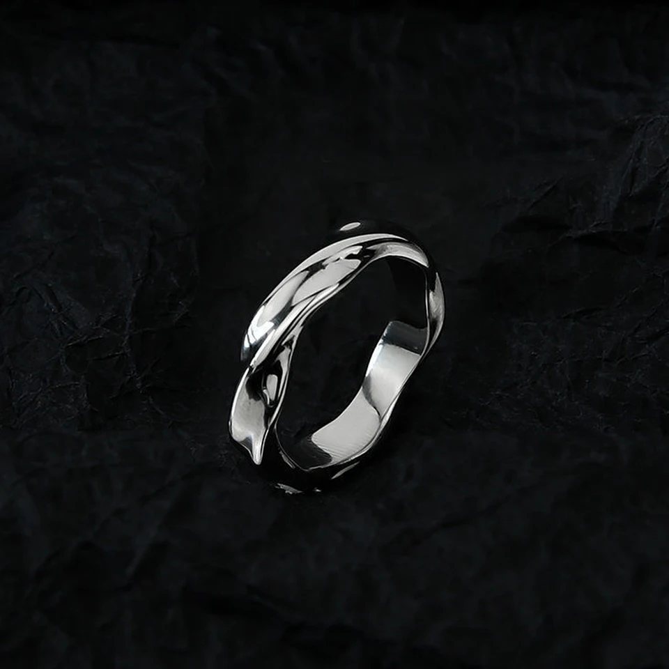 1ks mobius nekonečný prsteň Pánsky trend osobnosť Senior Sense Open Ring Fashion Cold Wind Pánsky jediný prsteň