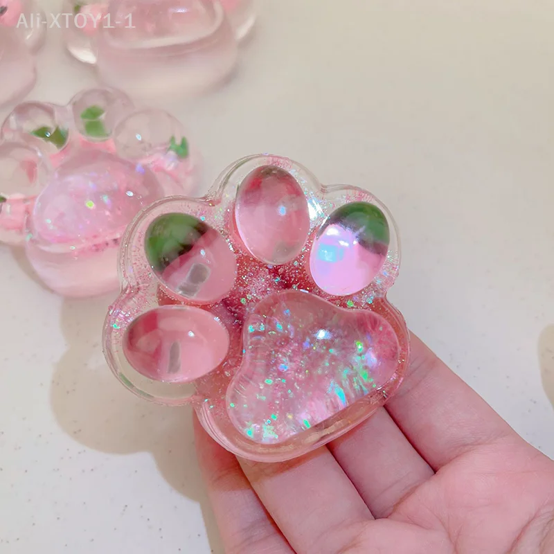 1ks mäkká imitácia Silikón Strawberry Cat Paw hračky s pomalou rebound dekompresnú hračku roztomilé mačacie labky kocky ľadu znížia stresovú hračku