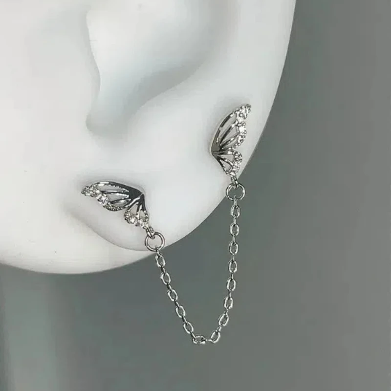 1ks Sliver Color Butterfly Wing Chain Double Ear Hole Medical Titanium Steel Ear Bone Nail Y2K náušnice pre ženy