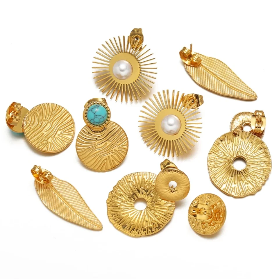 1Pair 18k zlatá farba z nehrdzavejúcej ocele Round Geometric Pearl Stud náušnice Trendy módne šperky Ženy Vynikajúce bijoux veľkoobchod