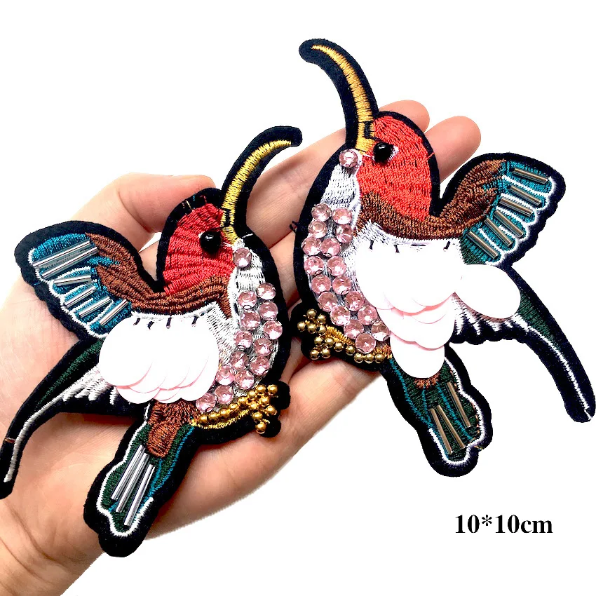1Pair Flifred Bead Birds Patch pre oblečenie Šiť na korálkových náplasti s korálkami pre bundy džínsové tašky topánky LSHB633