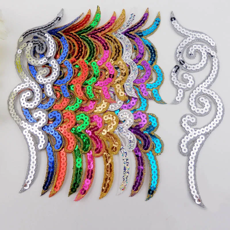 1Pair priaznivé oblaky Flitry Patches Nový čínsky štýl výšivok TRIM Šijacie príslušenstvo DIY ručne vyrábané odevné tkanina Aplikácia