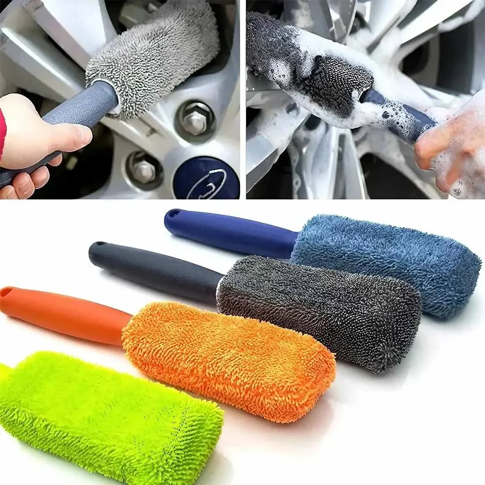 1pc/2ks dlhá rukoväť kefy na mikrovlákno - 4 farby, prenosný nástroj na čistenie ráfika kolies pre detaily auta