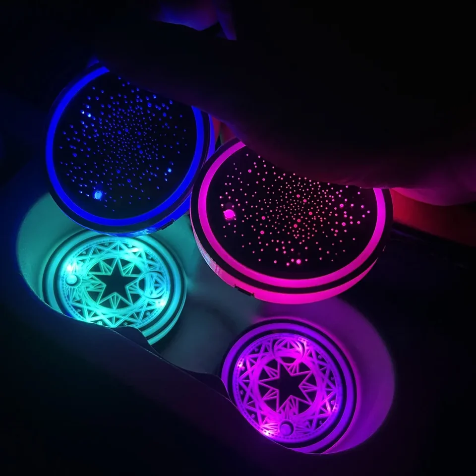 1pc 7 farby automobil LED LIMINUS ODPADOVÁ VODA POUŽIKA Automatické poháriky držiak na fľašu Coaster proti sklzu podložky Vnútorné atmosféru Decor Decor