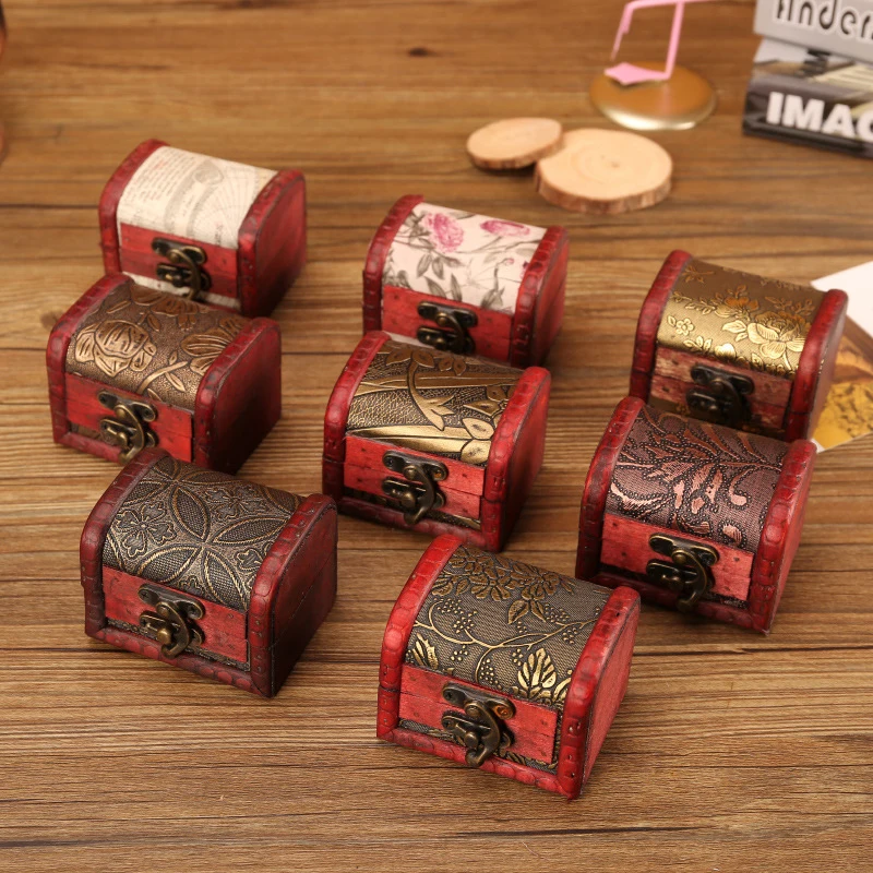 1PC Antique Mini Wood Treasure Chatch Storage Box Jewelry Organizátor Box Darček čínska klasická starožitná malá skrinka