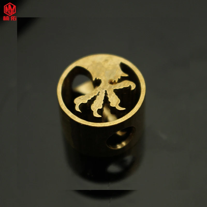 1PC Eagle Claw Retro mosadz meď paracord korálky nalievané prívesky Nožo