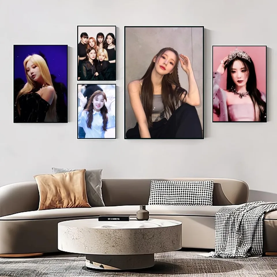 1PC K-KPOP G-GIDLE Self-Art Art Plaght Podotesný papier papier Coffee House Bar Izba Decor Decor