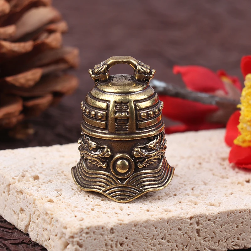 1pc mosadzný remeselník Dragon Bell Keychain Car Interiér Dvojitý drak hral korálky zvonček mosadz Bell Home Dekorácia prívesok
