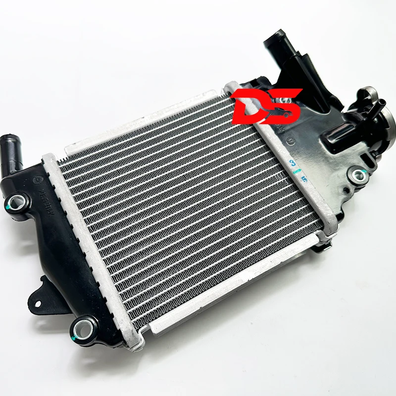 1PC Motocyklový radiátor 19100-K97-H00 19100K97H00 pre Honda PCX150 VARI0 125/150 Motocyklové doplnky Radiador Cooler Cooler
