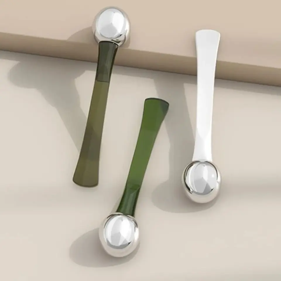 1pc očné valčekové masážové tyčinky s kozmetickou kozmetickou špachtľou Simple anti vrásky