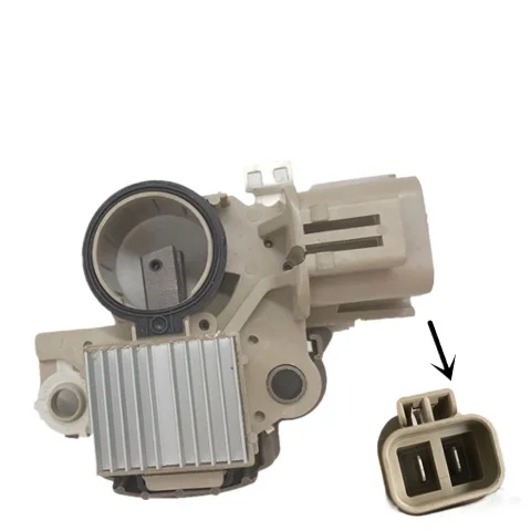1PC pre generátor Mitsubishi V31 Generátor uhlíkových kefových lupičov čierny diamant 4G64 Generátor regulátor 6470